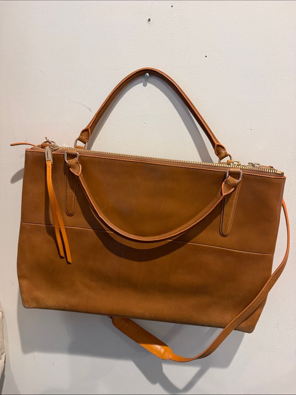 Coach Classic Tan Leather Tote Bag - Elegant Everyday Work Bag